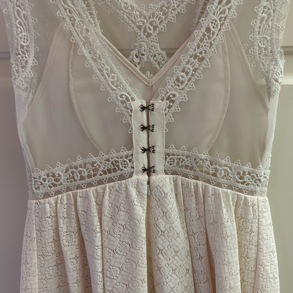 Free People Victoria Ecru Lace Dress in Cream - Picture 7 of 11